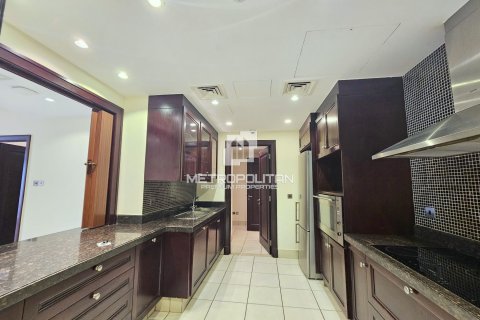 Apartmen di Old Town, Dubai, UAE 3 bilik tidur, 174 meter persegi № 664015 - foto 16