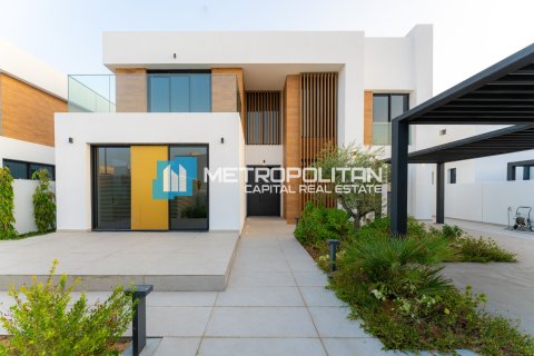 ویلا در Saadiyat Island، Abu Dhabi ، امارات متحده عربی 4 خوابه ، 629.4 متر مربع.  شماره 651764