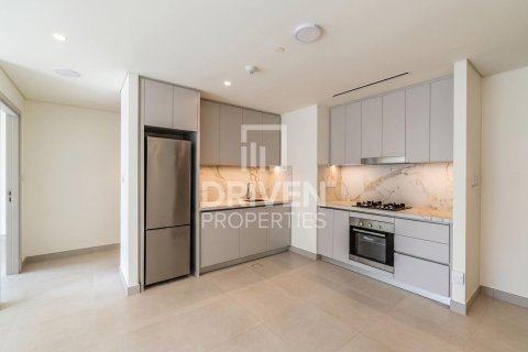 Apartament na sprzedaż w Dubai Harbour, Dubai, ZEA 1 sypialnia, 76.09 mkw., nr 761910 - zdjęcie 2