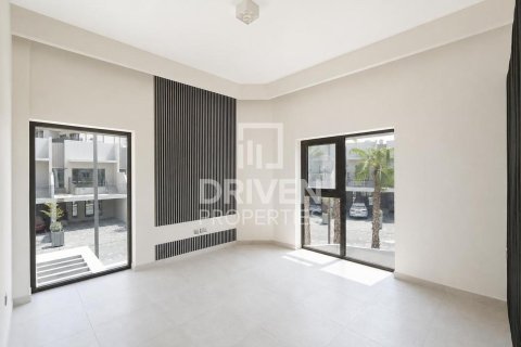 Városi lakóépület itt: Mohammed Bin Rashid City, Dubai, EAE, 4 hálószoba, 331.39 m², azonosító: 761781 - fénykép 8