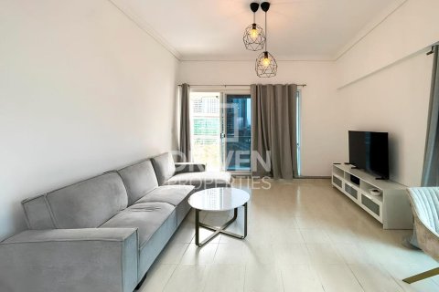 Apartment til salg i Jumeirah Lake Towers, Dubai, UAE 1 soveværelse, 69.96 kvm № 761783 - foto 4