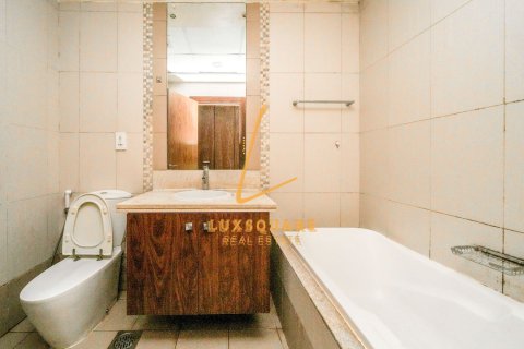 Apartament në Business Bay, Dubai, Emiratet e Bashkuara Arabe 1 dhomë gjumi, 107 m2. № 753912 - Foto 18