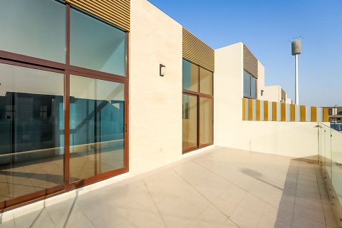 Mohammed Bin Rashid City, Dubai, UAE의 판매용 타운하우스 침실 4개, 294.5제곱미터 번호 748599 - 사진 2