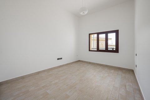 Apartmen di Jumeirah Golf Estates, Dubai, UAE 3 bilik tidur, 237.05 meter persegi № 749359 - foto 5