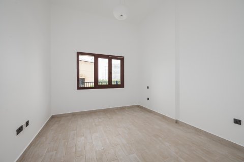 Apartmen di Jumeirah Golf Estates, Dubai, UAE 3 bilik tidur, 237.05 meter persegi № 749359 - foto 7