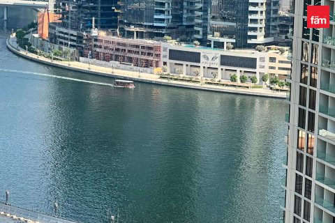 Apartment i Business Bay, Dubai, UAE 2 soveværelser, 84.6 kvm № 725885