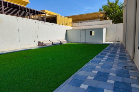 Villa sa Ras Al Khaimah, UAE 5 silid-tulugan, 929 sq.m. № 735060 - larawan 24