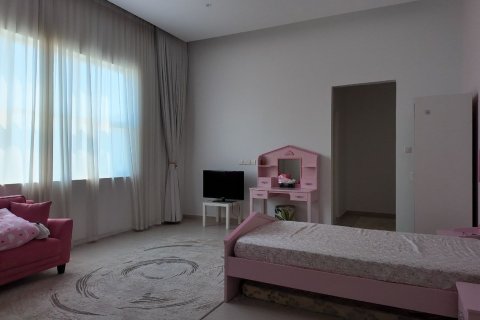 Villa sa Ras Al Khaimah, UAE 5 silid-tulugan, 929 sq.m. № 735060 - larawan 14
