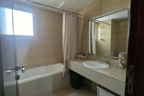 Купить квартиру в Рас-эль-Хайма, ОАЭ 2 спальни, 121м2, № 735066 - фото 16