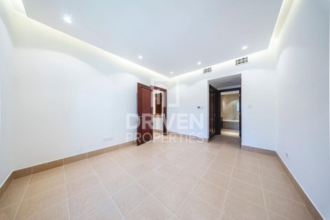 Apartment in Downtown Dubai (Downtown Burj Dubai), UAE 2 bedrooms, 124.03 sq.m. № 762448 - photo 11
