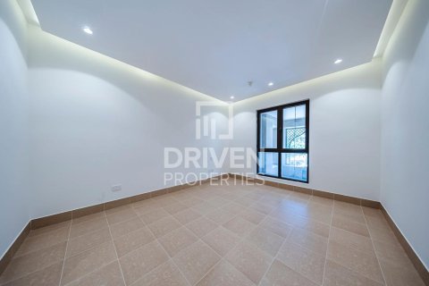 Apartment in Downtown Dubai (Downtown Burj Dubai), UAE 2 bedrooms, 124.03 sq.m. № 762448 - photo 4