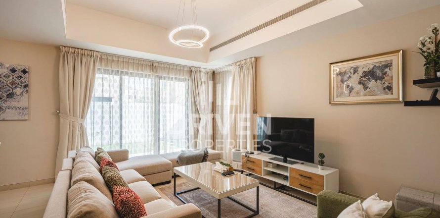 Таунхаус в Рим, Дубай, ОАЕ 3 спальні, 278.43м2 № 762452