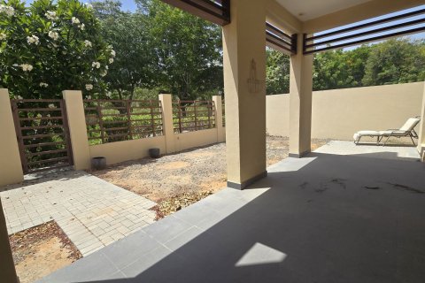 Városi lakóépület itt: Ras Al Khaimah, EAE, 3 hálószoba, 302 m², azonosító: 734816 - fénykép 14