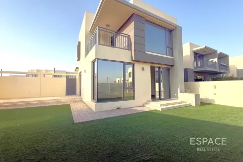 Shtëpi në qytet në Dubai Hills Estate, Emiratet e Bashkuara Arabe 4 dhoma gjumi, 229 m2. № 661311