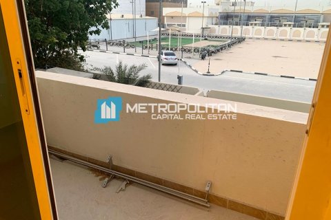 Townhouse in Al Reef, Abu Dhabi, UAE 2 bedrooms, 117.2 sq.m. № 694967 - photo 5
