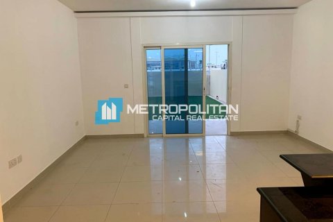 Townhouse in Al Reef, Abu Dhabi, UAE 2 bedrooms, 117.2 sq.m. № 694967 - photo 3