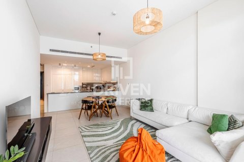 Apartmen di Al Wasl, Dubai, UAE 3 bilik tidur, 236.9 meter persegi № 767719 - foto 6