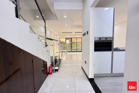 Townhouse in Al Furjan, Dubai, UAE 3 bedrooms, 165.8 sq.m. № 717997 - photo 4