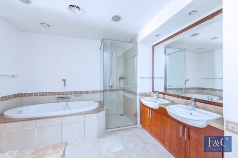 آپارتمان برای فروش در  Palm Jumeirah، Dubai، امارات متحده عربی  2 خوابه ، 160 متر مربع ، شماره 704247 - تصویر 2