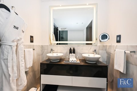 Apartman u gradu Palm Jumeirah, Dubai, UAE 2 spavaće sobe, 115 m2 Br. 704250 - Slika 12