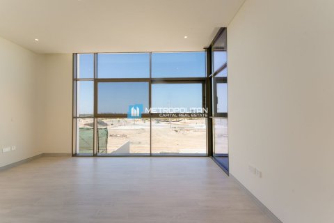 Townhouse in Abu Dhabi, UAE 3 bedrooms, 319.9 sq.m. № 690513 - photo 10
