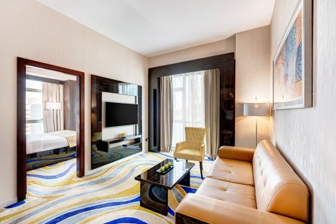 Apartment sa Sheikh Zayed Road, Dubai, UAE 1 silid-tulugan, 55.88 sq.m. № 749833 - larawan 2