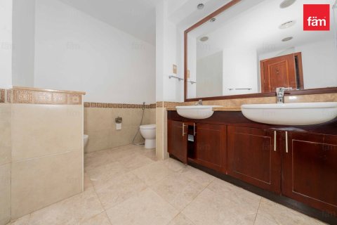 Huoneisto Palm Jumeirah, Dubai, Arabiemiraatit 1 makuuhuone, 125.7 m2 № 722139 - kuva 15