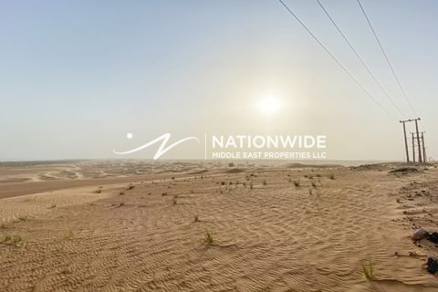 Pământ de vânzare în Abu Dhabi, EAU 1306 mp.  №679624 - poză 3