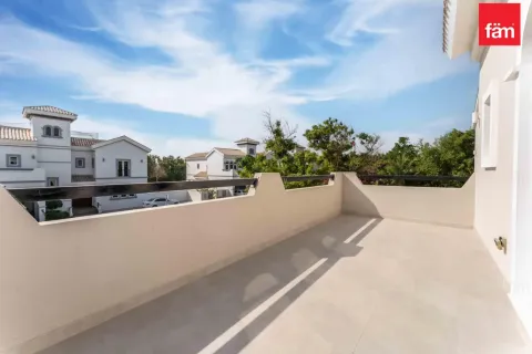 Villa à louer à Dubai, EAU 5 chambres, 1112.3 m2 № 659259 - photo 20