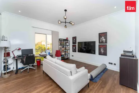Villa à louer à Dubai, EAU 5 chambres, 1112.3 m2 № 659259 - photo 12