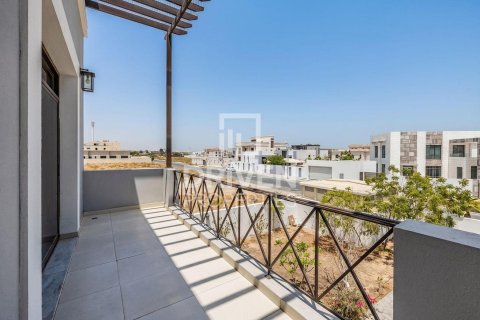 Villa in Nadd Al Sheba, Dubai, UAE 6 bedrooms, 1468.05 sq.m. № 745944 - photo 23