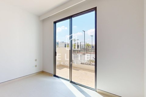 Vila v Tilal Al Ghaf, Dubai, SAE 4 spálne, 373 m2 č. 736564 - Fotografia 11
