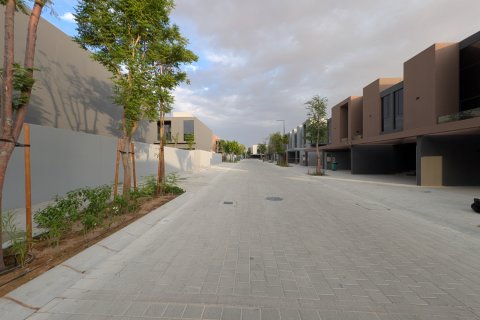 Māja Tilal City, Sharjahjā, AAE 2 istabas, 182.55 m2 Nr. 759764