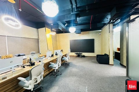 Business Bay, Dubai, संयुक्त अरब अमीरात में कार्यालय, 115.6 वर्ग मीटर, संख्या 680042 - फ़ोटो 10