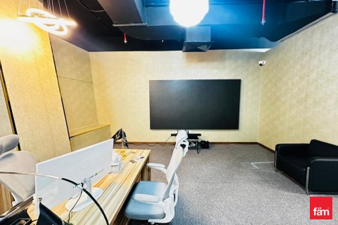 Business Bay, Dubai, संयुक्त अरब अमीरात में कार्यालय, 115.6 वर्ग मीटर, संख्या 680042 - फ़ोटो 3