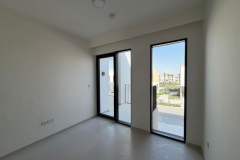 Villa en alquiler en Arabian Ranches 3, Dubai, EAU 3 dormitorios, 128 m2 № 735945 - foto 2
