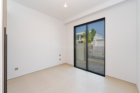 Villa till försäljning i Tilal Al Ghaf, Dubai, UAE 4 sovrum, 465 kvm Nr. 735941 - fotografi 7