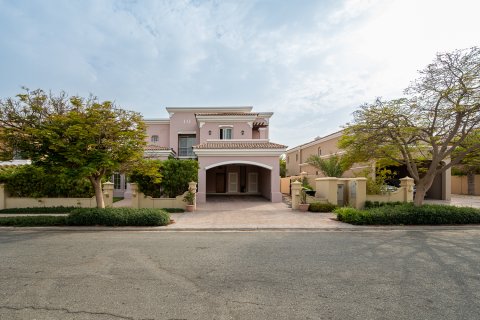 Vilë në Arabian Ranches, Dubai, Emiratet e Bashkuara Arabe 4 dhoma gjumi, 328.95 m2. № 750694
