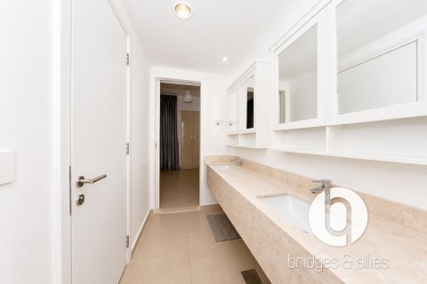 Снять в аренду виллу в Дубай Хилс Эстейт, ОАЭ 5 спален, 332м2, № 739405 - фото 30