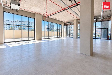 Loja em Arjan, Dubai, EAU 183 m2 № 766498