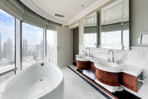Apartament në Downtown Dubai (Downtown Burj Dubai), Emiratet e Bashkuara Arabe 4 dhoma gjumi, 263.85 m2. № 750574 - Foto 16