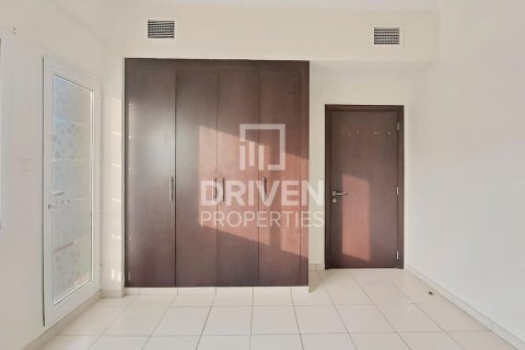 Apartmen di Dubai Land, Dubai, UAE 1 bilik tidur, 58.34 meter persegi № 764988 - foto 8