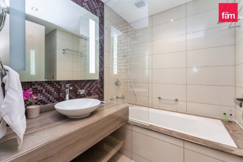 Apartment til salg i Business Bay, Dubai, UAE 2 soveværelser, 140.9 kvm № 766331 - foto 23