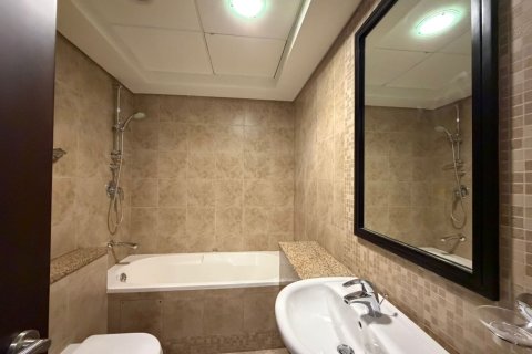 Apartmen di DIFC, Dubai, UAE 2 bilik tidur, 153 meter persegi № 702766 - foto 3