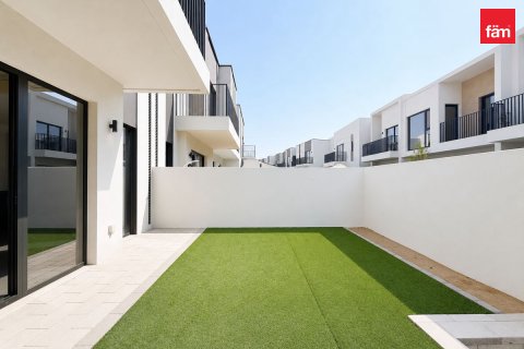 Townhouse di Dubai, UEA 3 kamar tidur, 140.8 m2 nomor 723250 - foto 2