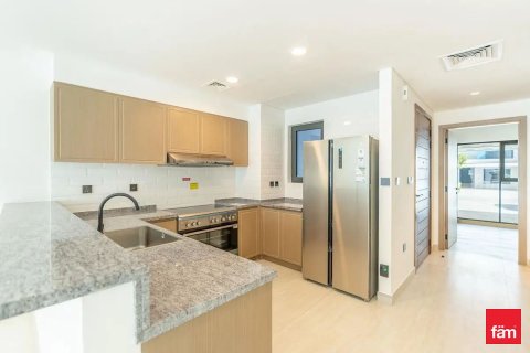 Kuća u nizu u gradu Dubai, UAE 5 spavaće sobe, 144 m2 Br. 723248 - Slika 11