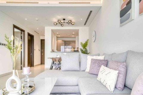 Apartment in 320 RIVERSIDE CRESCENT in Nadd Al Sheba, Dubai, UAE 1 bedroom, 93.0 sq.m. № 303648 - photo 2