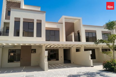 Σπίτι σε Dubai, ΗΑΕ 4 υπνοδωμάτια, 144 τ.μ. Αρ. 738856