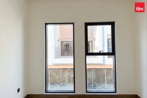 Dubai, UAE의 임대용 타운하우스 침실 4개, 144제곱미터 번호 738856 - 사진 5