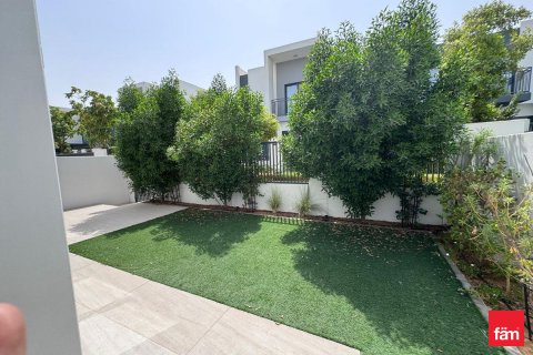 Kamienica na sprzedaż w Dubai, ZEA 3 sypialnie, 161 mkw., nr 718501 - zdjęcie 3
